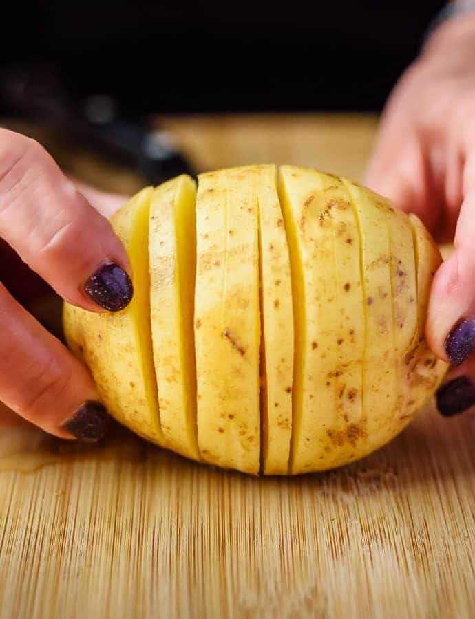 How to slice potatoes (Hasselback Style) – So Easy!