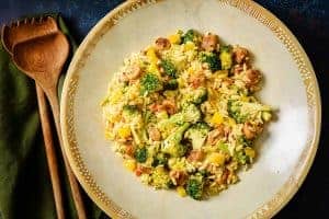 Vegan Sausage & Broccoli Orzo-Pasta in a serving bowl