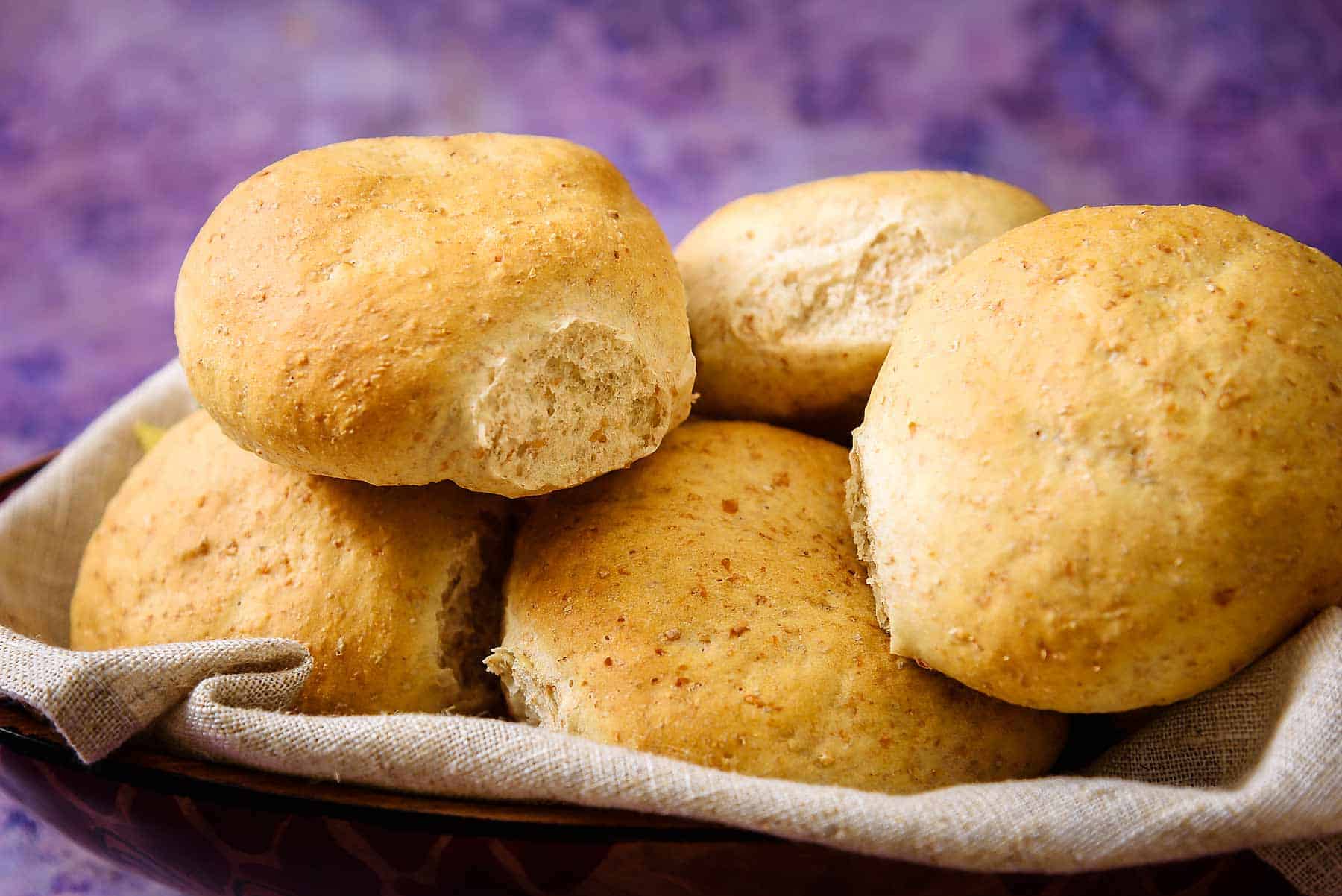 Easy Vegan Bread Rolls, light and fluffy! Especially Vegan