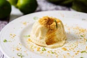 Lime & Ginger Cheese Cakes with crumbs
