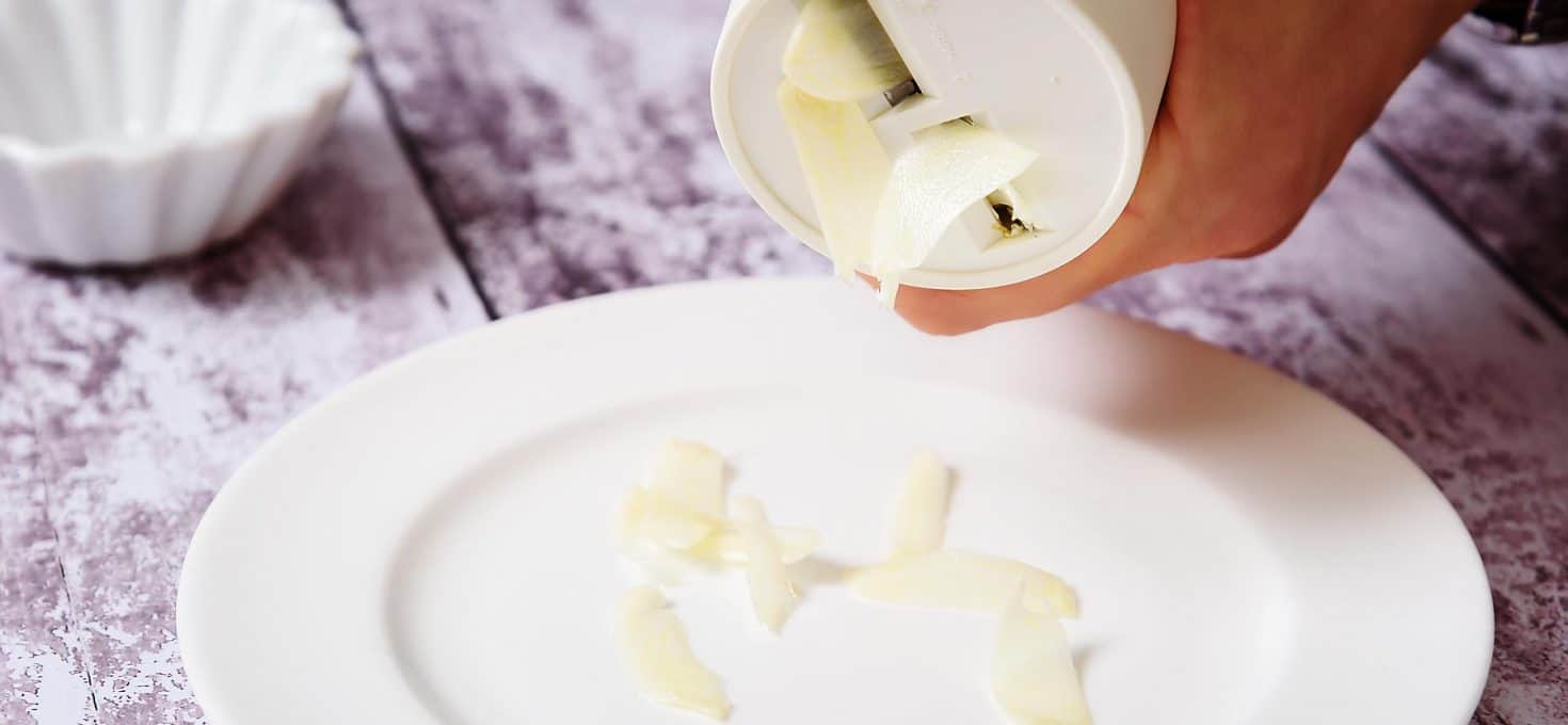 pampered chef garlic slicer product 1113